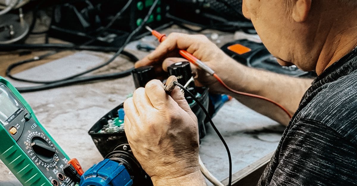 Expert Tips for Identifying Electrical Problems in Your Home